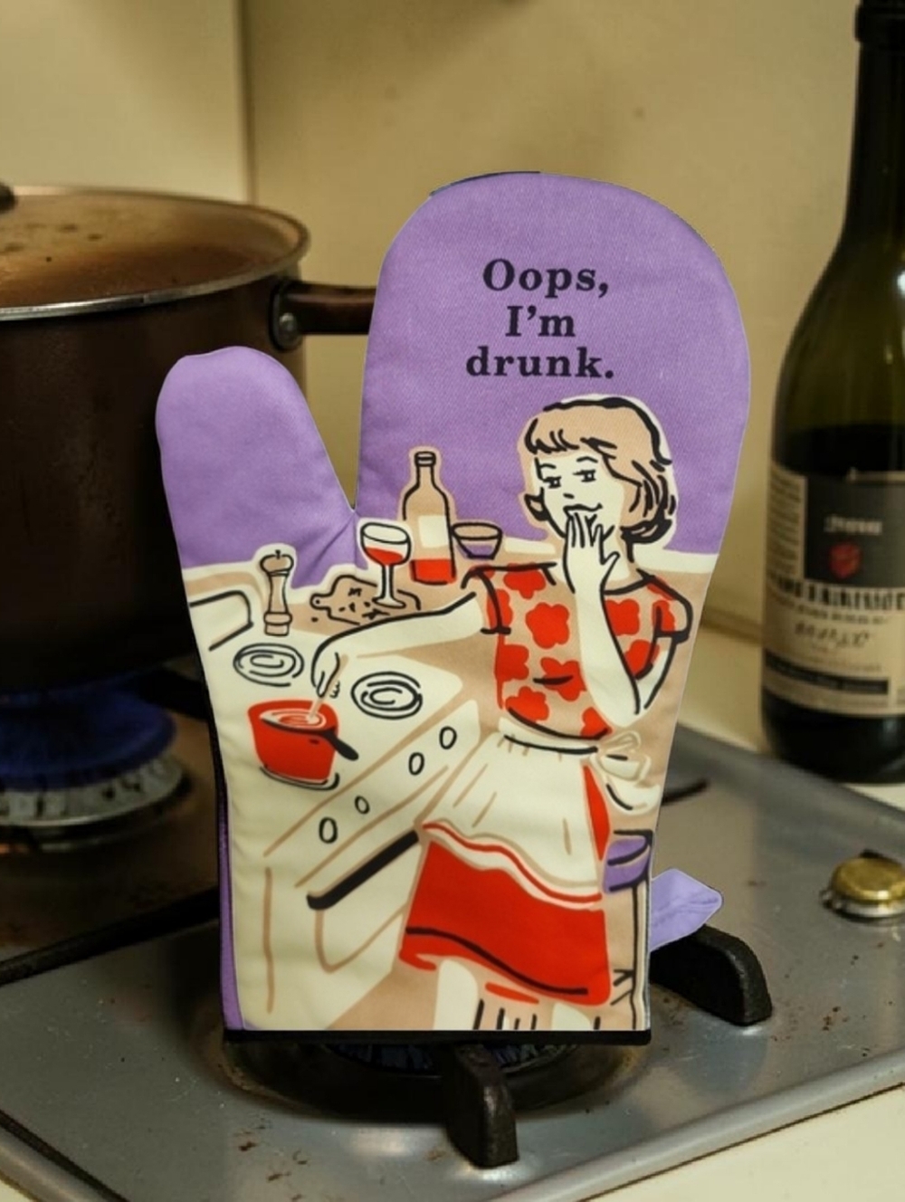 NWT Blue Q Purple Novelty Oven Mitt with Humorous Text "OOPS I'M DRUNK" - Picture 1 of 6